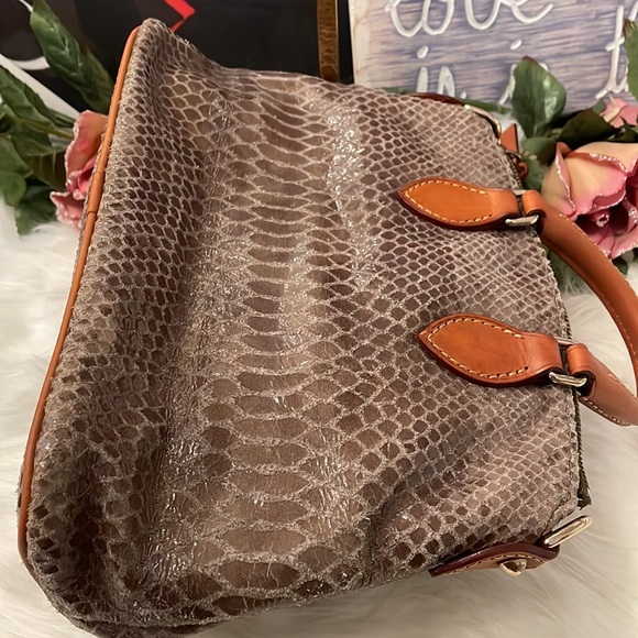 💜Dooney & Burke Vintage Handbag - Picture 15 of 17